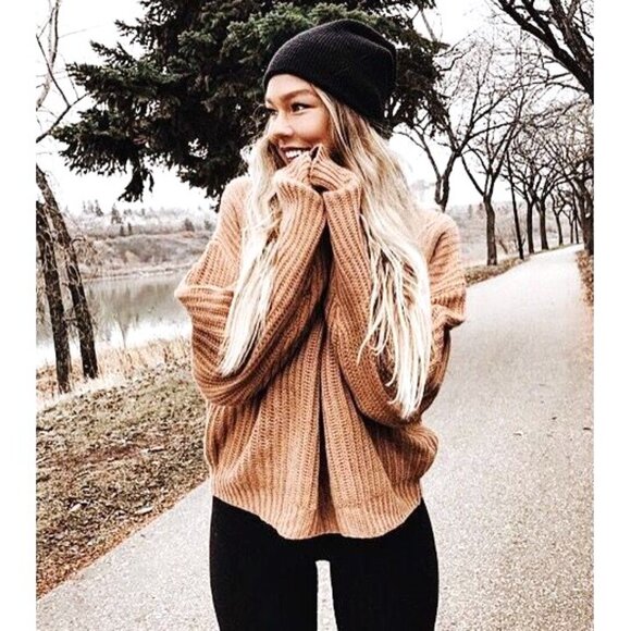 I'm Co-Hosting The "Classic Winter Fits Posh Party" on Friday 2/6/26 @7:00pm PST - Picture 8 of 12